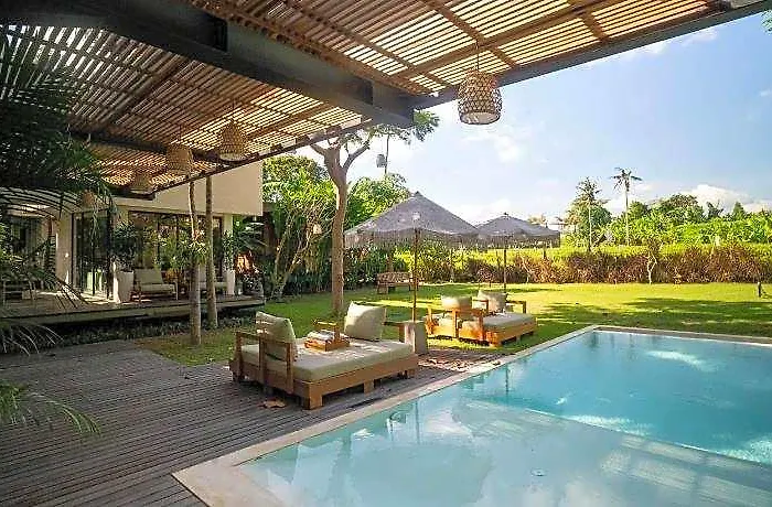 Gruen Canggu Garden Resort 4*