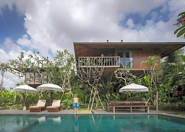 リゾート Gruen Canggu Garden 4*