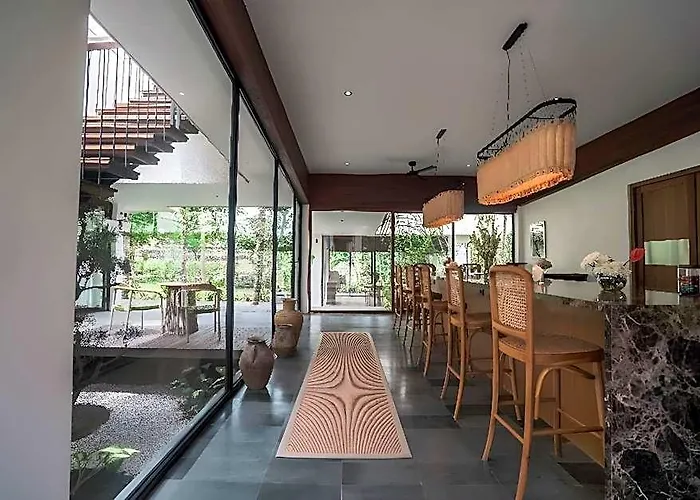 リゾート Gruen Canggu Garden 4*